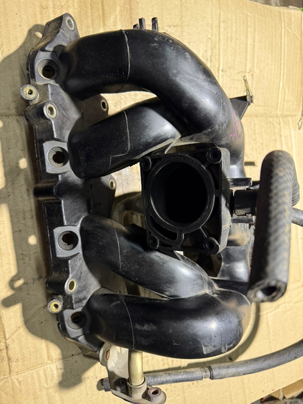 Коллектор впускной, 2000 рублей, Пешки