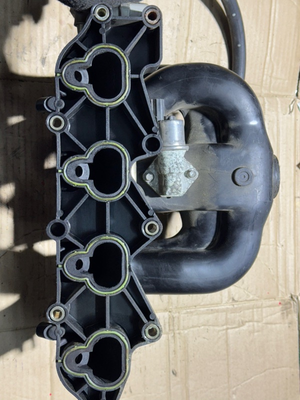 Коллектор впускной, 2000 рублей, Пешки