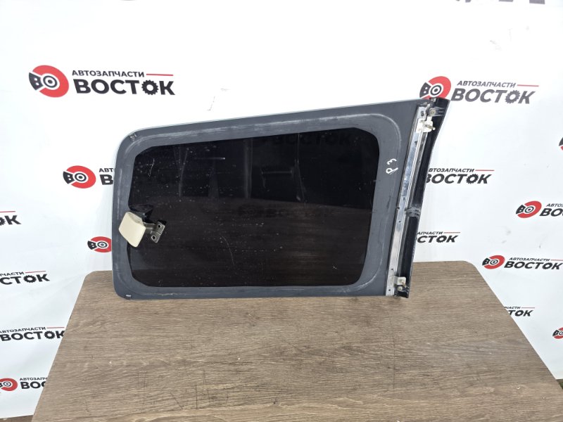 Стекло заднее, 7000 рублей, Пешки