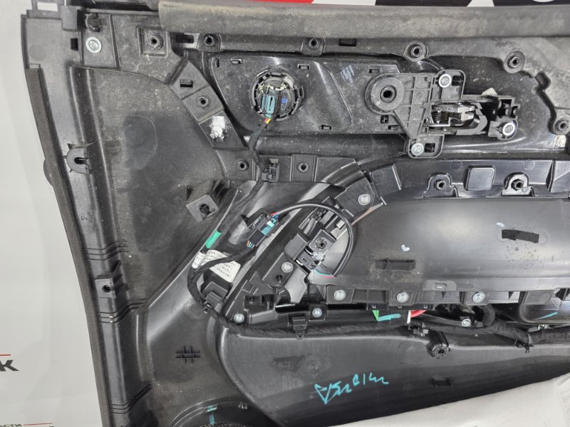 Обшивка боковой двери, 16500 рублей, Пешки