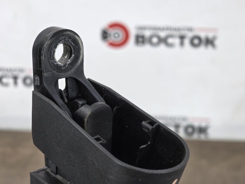 Поводок стеклоочистителя, 2000 рублей, Пешки