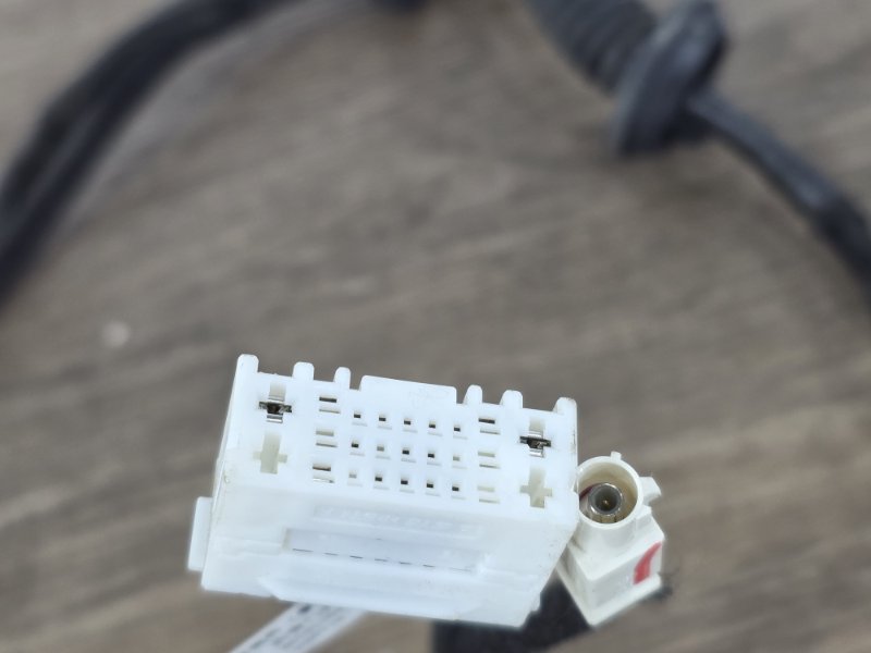 Проводка двери багажника, 2600 рублей, Пешки