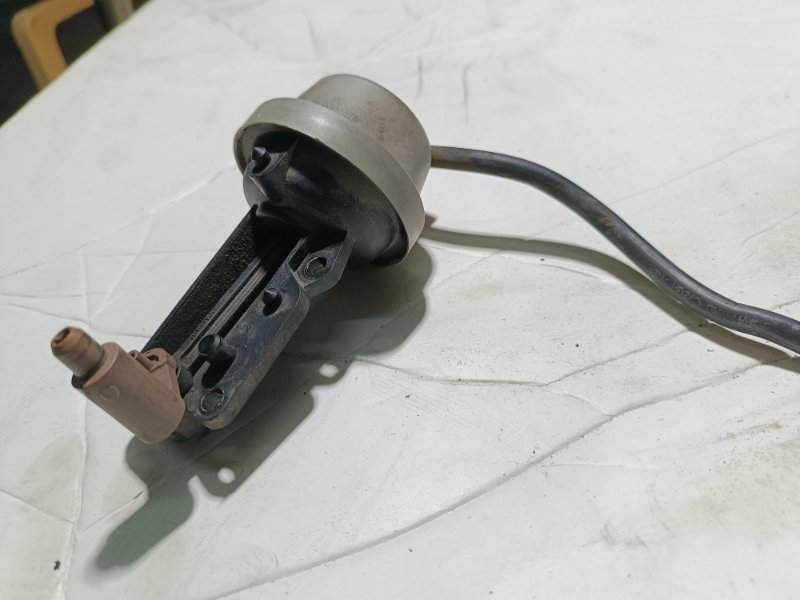 Клапан изменения геометрии впускного коллектора, 1000 рублей, Пешки