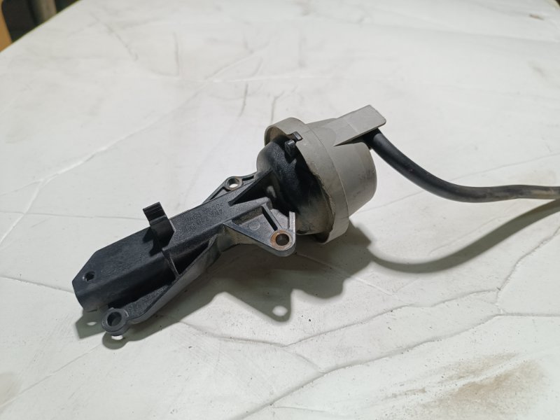 Клапан изменения геометрии впускного коллектора, 1000 рублей, Пешки