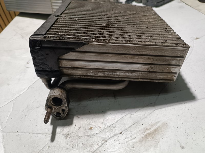 Испаритель кондиционера, 2000 рублей, Пешки