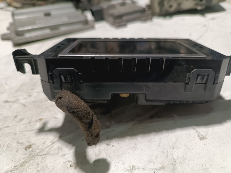 Монитор, 5000 рублей, Пешки