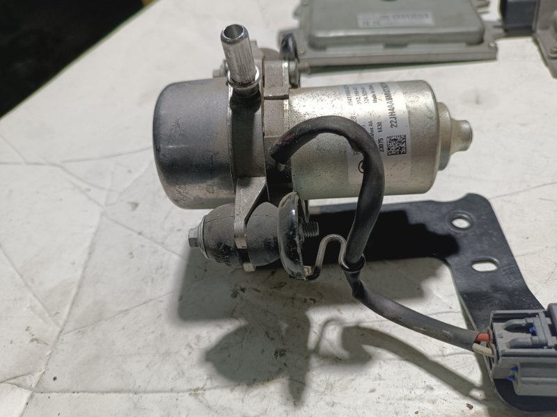 Вакуумный насос тормозов, 6000 рублей, Пешки