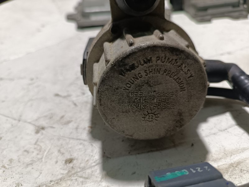 Вакуумный насос тормозов, 14000 рублей, Пешки