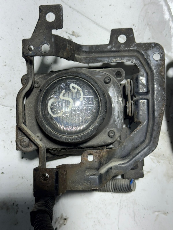 Фара противотуманная, 5000 рублей, Пешки