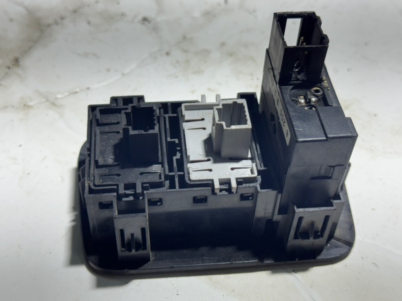 Блок управления корректора фар, 1000 рублей, Пешки