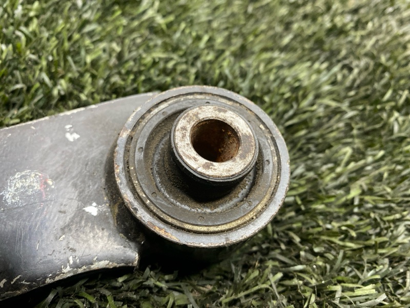 Рычаг верхний, 1500 рублей, Пешки