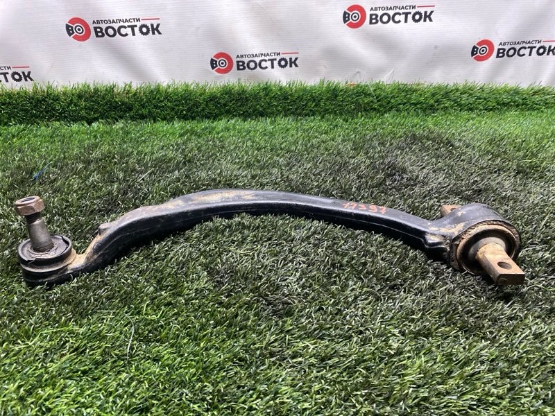 Рычаг нижний, 3000 рублей, Пешки