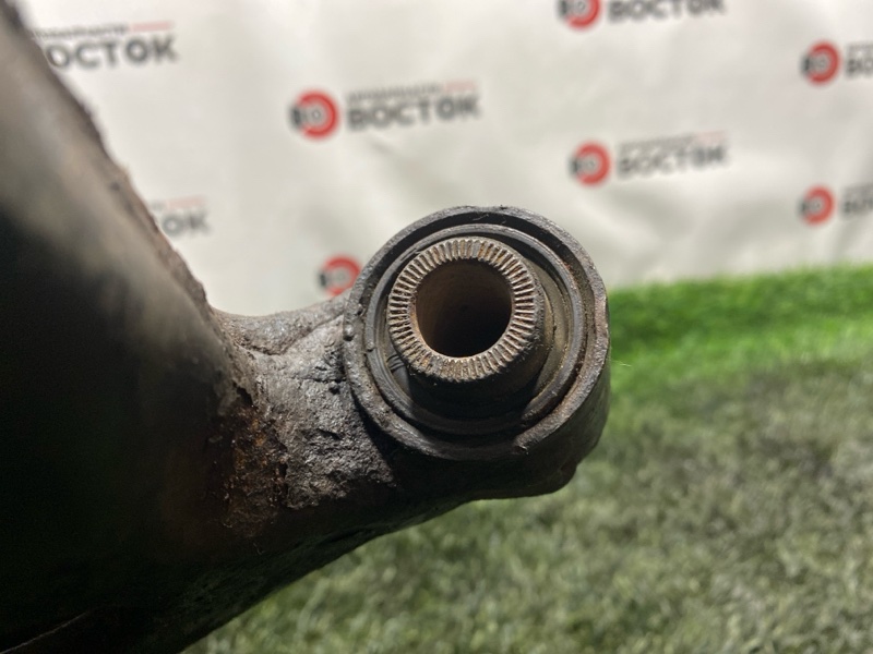 Рычаг нижний, 2500 рублей, Пешки