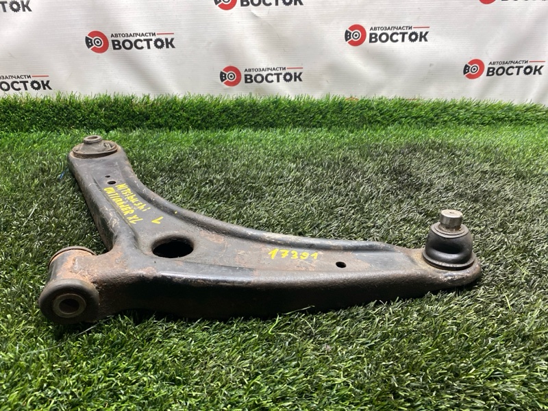 Рычаг нижний, 2500 рублей, Пешки