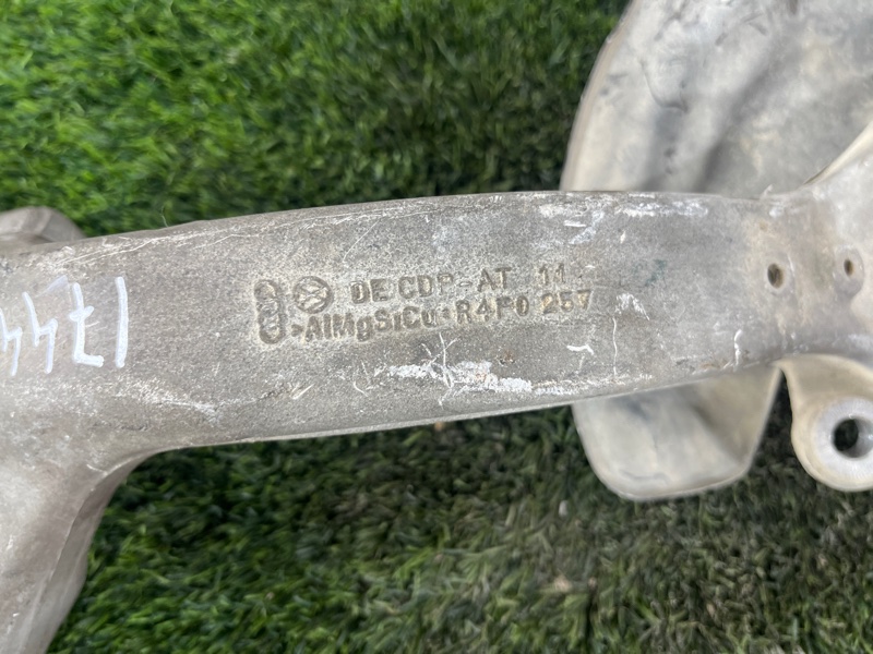 Кулак поворотный, 6500 рублей, Пешки