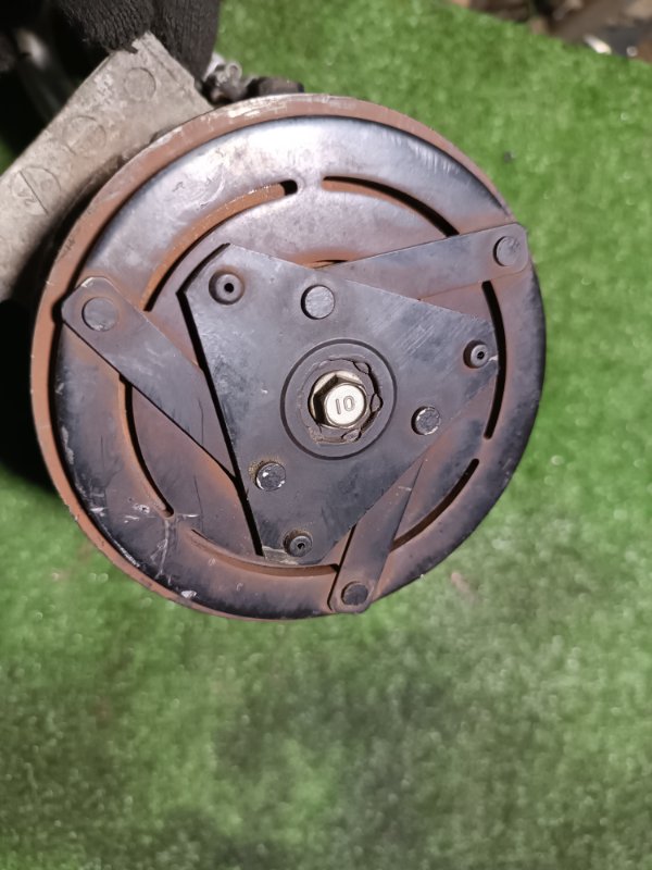 Компрессор кондиционера, 8000 рублей, Пешки