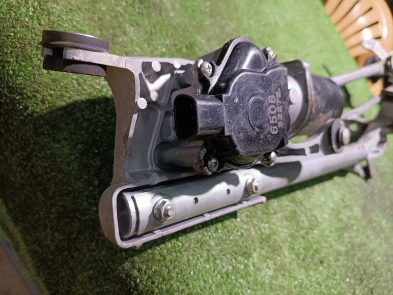 Трапеция дворников, 12000 рублей, Пешки