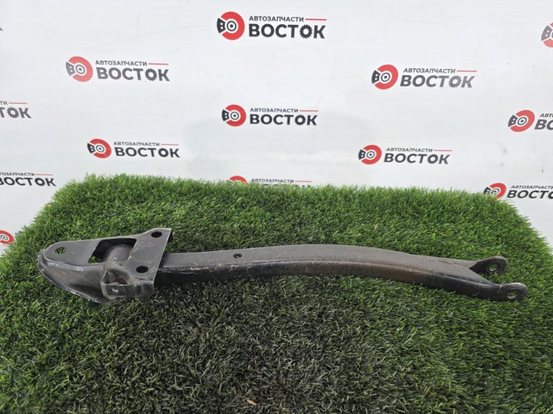 Рычаг нижний, 2500 рублей, Пешки