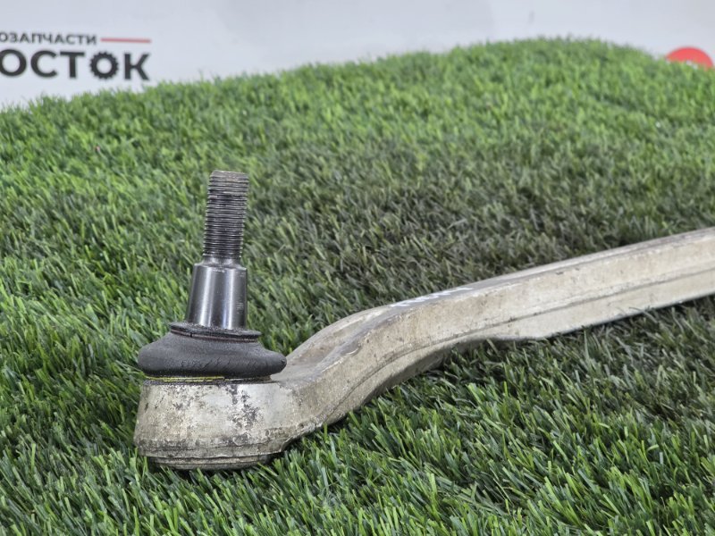 Рычаг нижний, 2000 рублей, Пешки