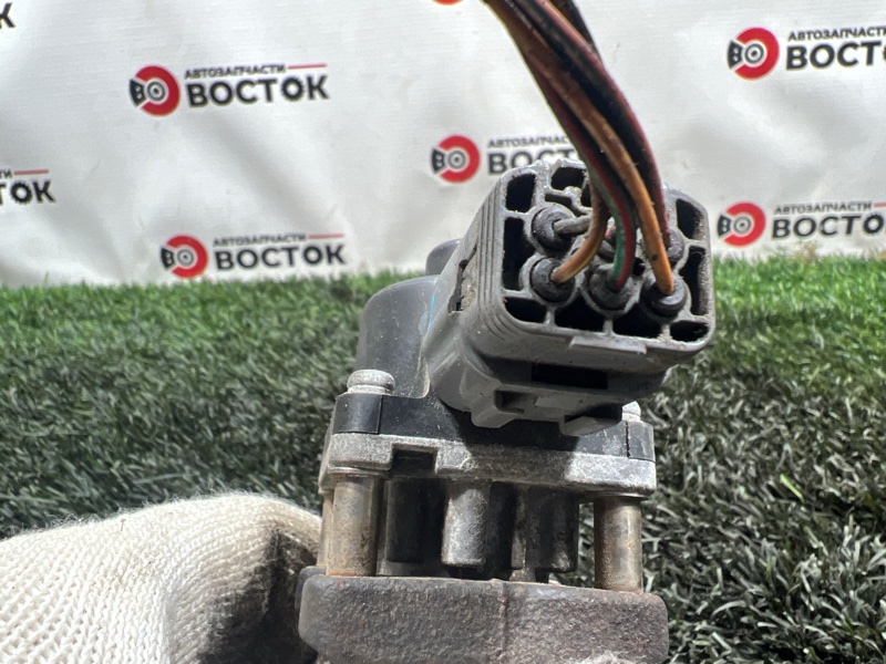 Клапан рециркуляции отработанных газов, 1000 рублей, Пешки