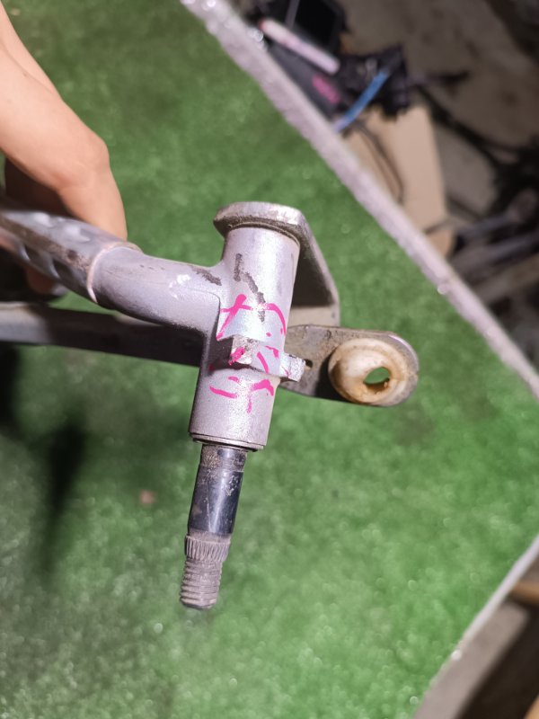 Трапеция дворников, 5000 рублей, Пешки