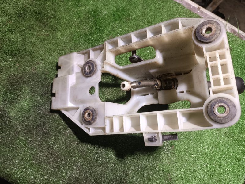 Кулиса МКПП, 2000 рублей, Пешки