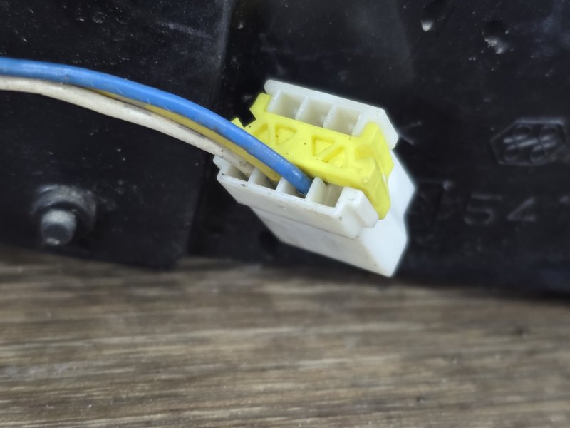 Зеркало боковое, 5000 рублей, Пешки