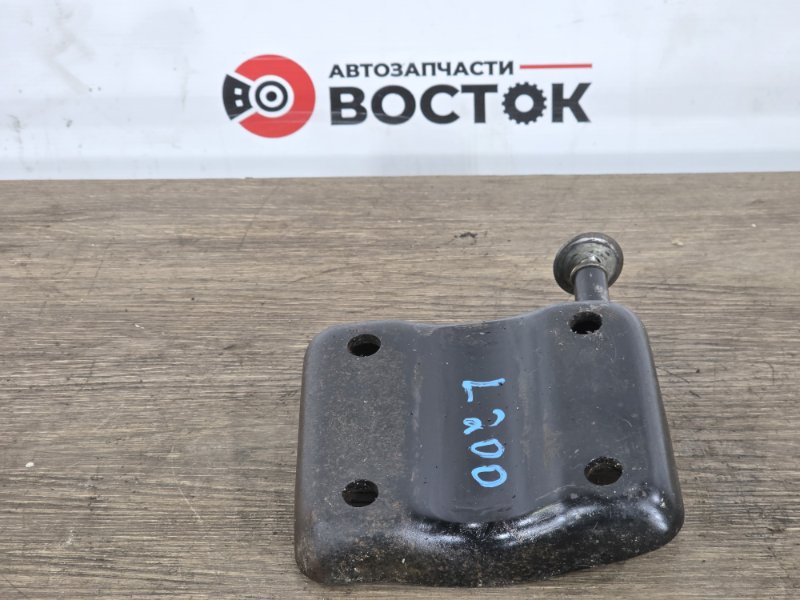 Крепление рессоры, 2500 рублей, Пешки