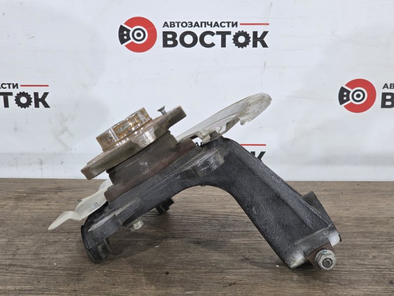 Кулак поворотный, 9000 рублей, Пешки