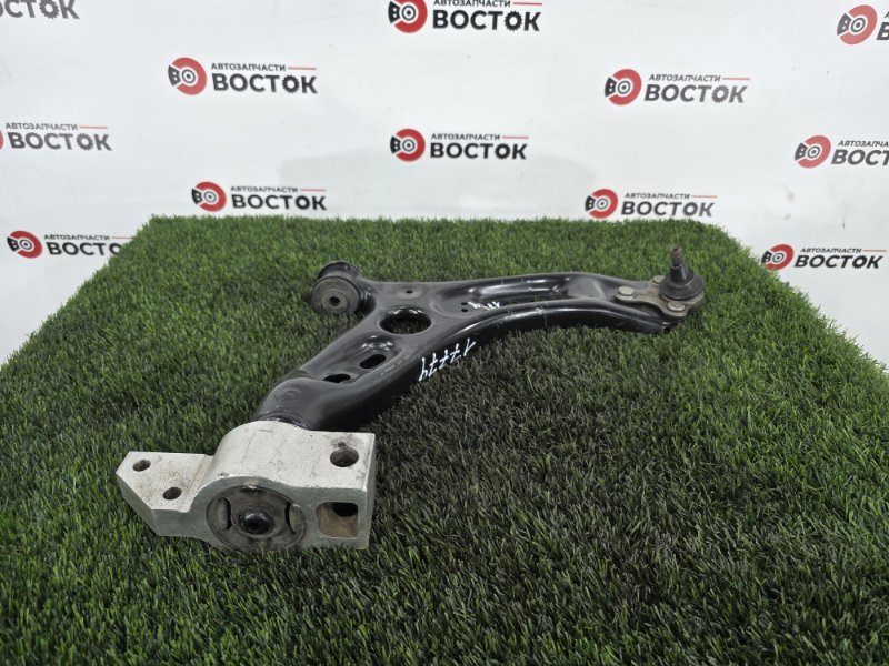 Рычаг нижний, 1500 рублей, Пешки