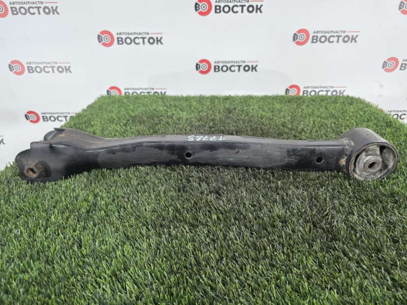 Рычаг нижний, 2000 рублей, Пешки