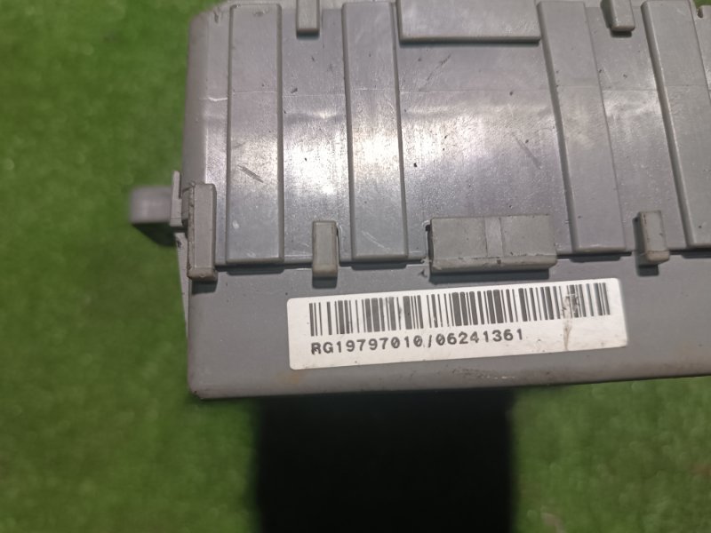 Блок предохранителей, 2000 рублей, Пешки