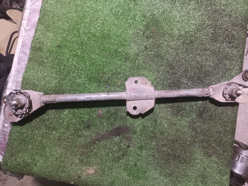 Трапеция дворников, 2000 рублей, Пешки