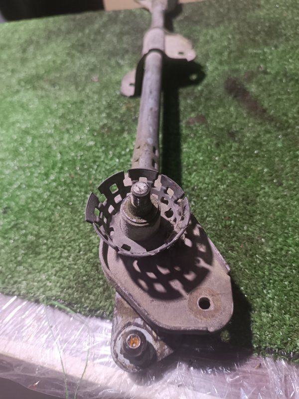 Трапеция дворников, 2000 рублей, Пешки