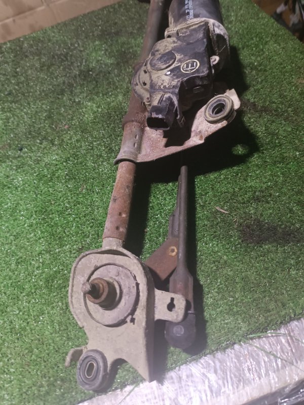 Трапеция дворников, 5000 рублей, Пешки