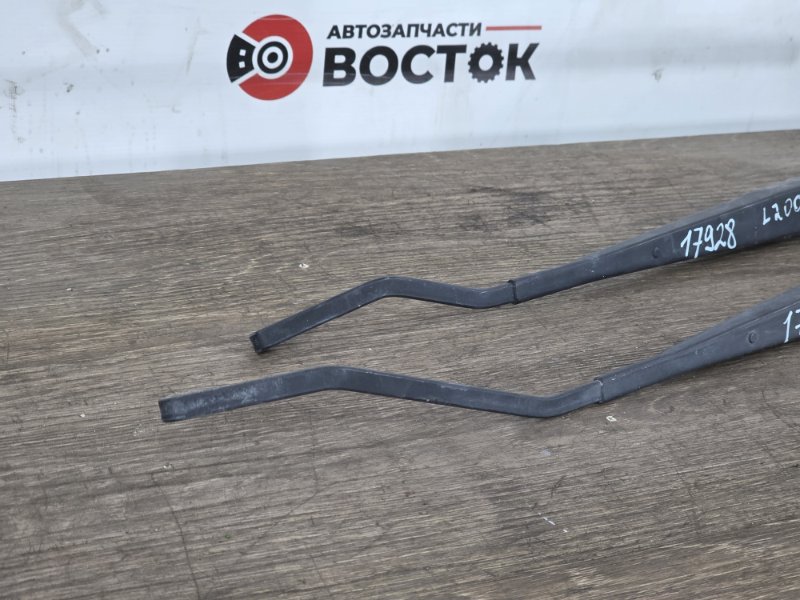 Поводок стеклоочистителя, 4000 рублей, Пешки