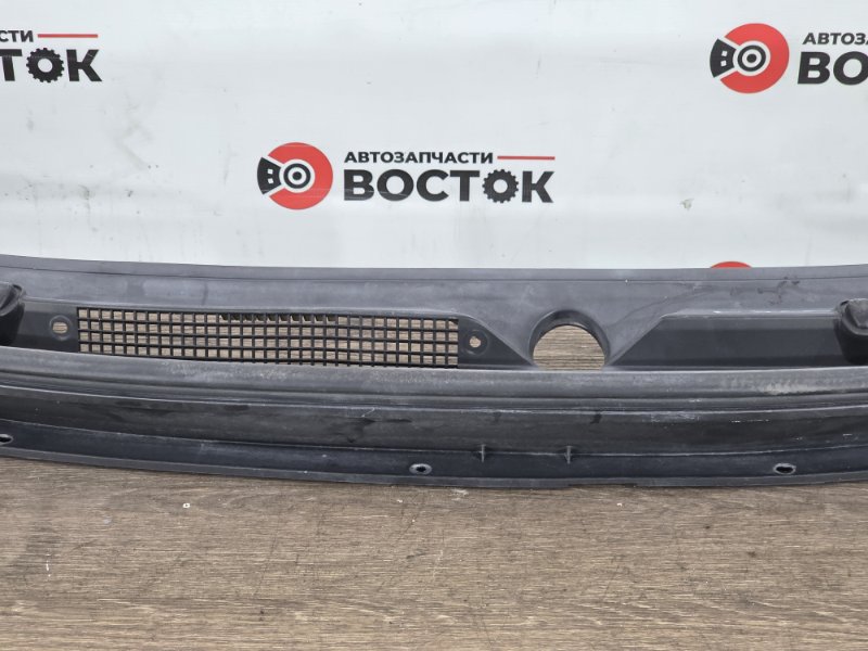 Решетка под лобовое стекло, 4500 рублей, Пешки