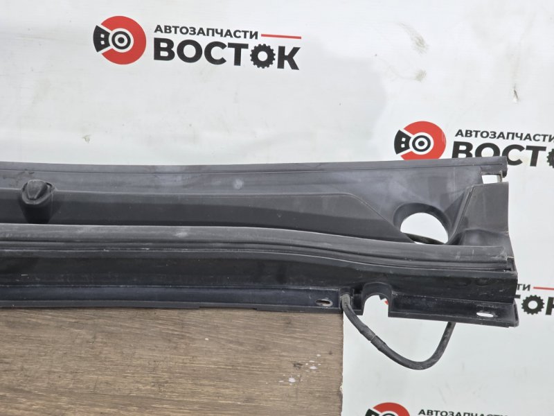 Решетка под лобовое стекло, 4500 рублей, Пешки