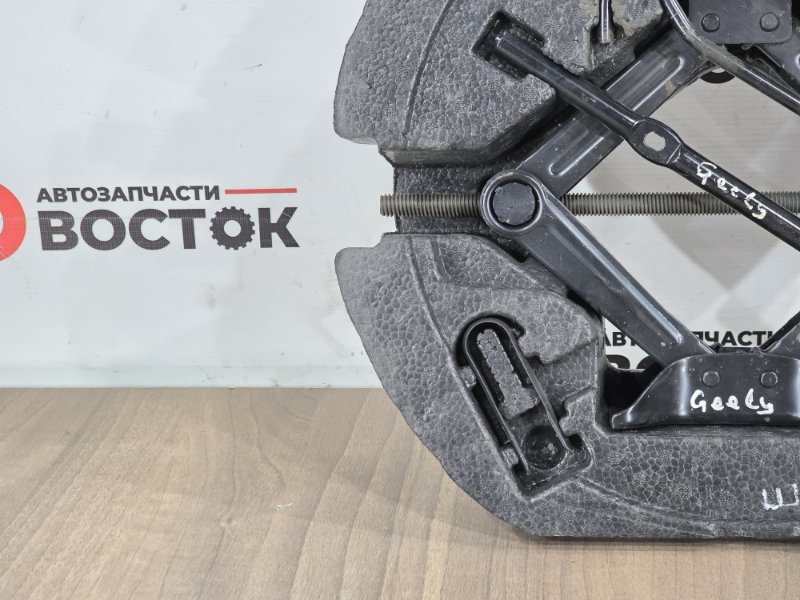 Домкрат, 5000 рублей, Пешки