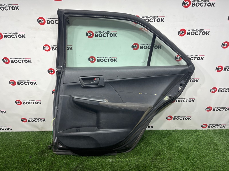 Дверь, 9000 рублей, Пешки