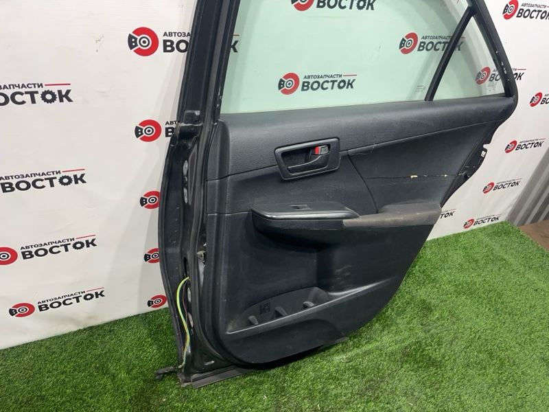 Дверь, 9000 рублей, Пешки