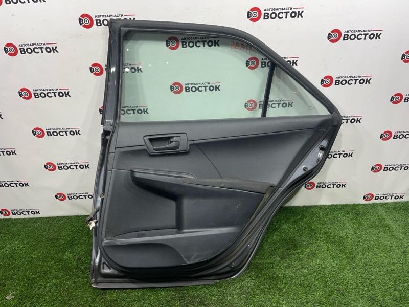 Дверь, 9000 рублей, Пешки