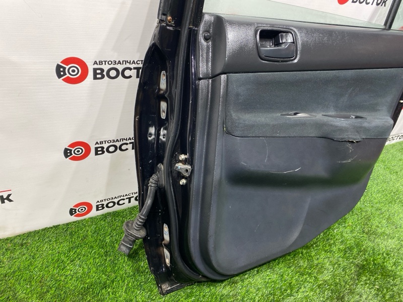 Дверь, 8000 рублей, Пешки