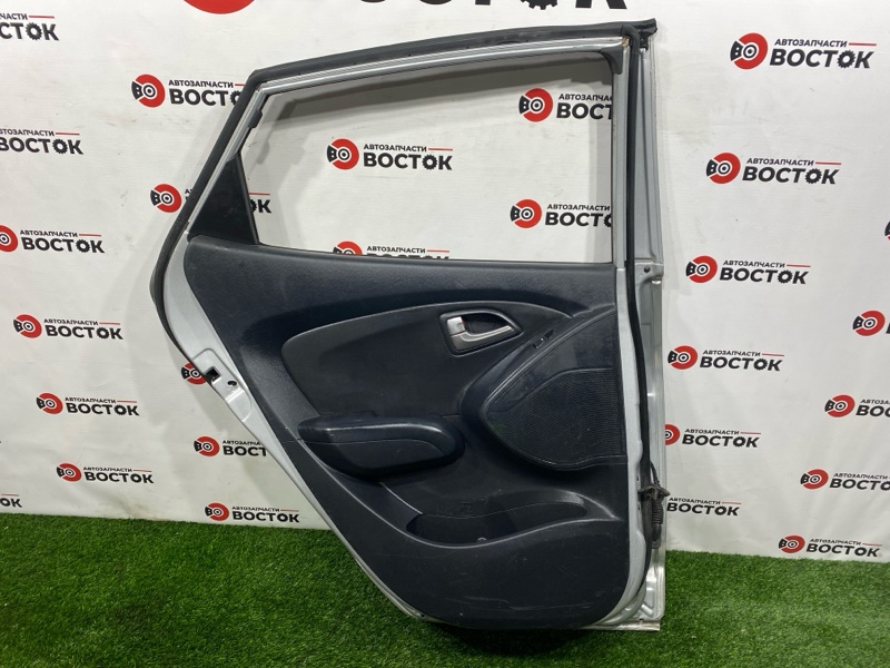 Дверь, 26000 рублей, Пешки