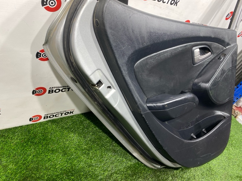 Дверь, 26000 рублей, Пешки