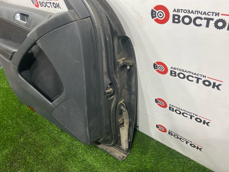 Дверь, 30000 рублей, Пешки