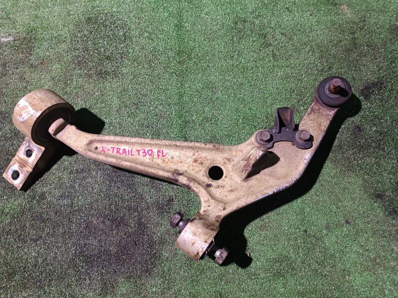 Рычаг нижний, 5000 рублей, Пешки