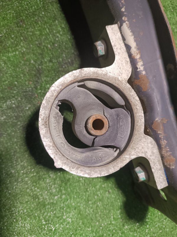 Балка продольная под ДВС, 4500 рублей, Пешки