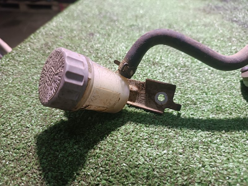 Рабочий тормозной цилиндр, 3000 рублей, Пешки