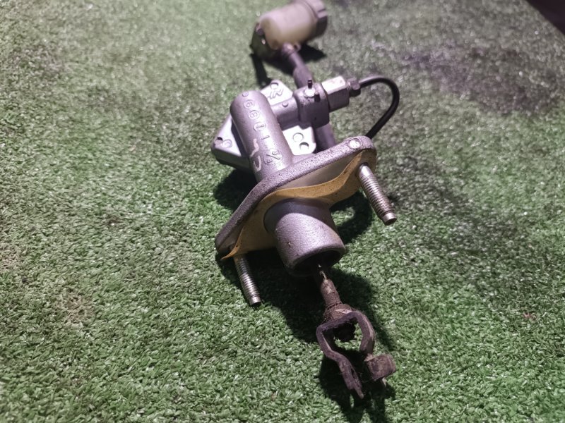 Рабочий тормозной цилиндр, 3000 рублей, Пешки